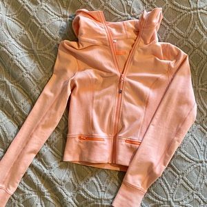 Lululemon crop pink sweater